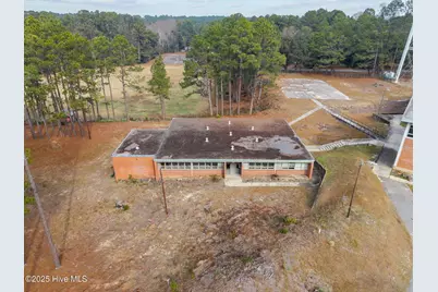 516 W Chapin Road, Aberdeen, NC 28315 - Photo 21