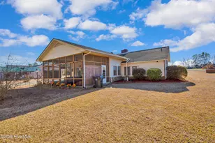 405 W Rd, Lumberton, NC 28358 - Photo 35