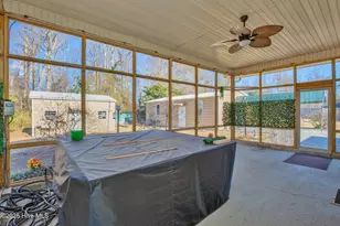 405 W Rd, Lumberton, NC 28358 - Photo 31