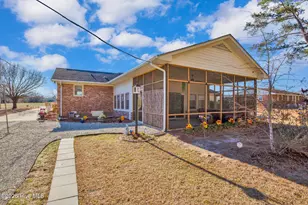 405 W Rd, Lumberton, NC 28358 - Photo 33