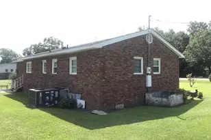 2067 N Broadridge Rd, Lumberton, NC 28358 - Photo 11