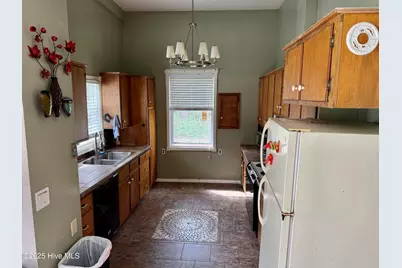 109 Wilderness Drive, Pikeville, NC 27863 - Photo 17