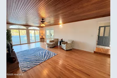 273 W Rock Creek Road, New Bern, NC 28562 - Photo 7