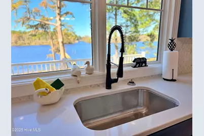 273 W Rock Creek Road, New Bern, NC 28562 - Photo 5