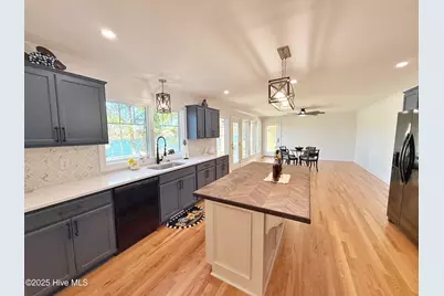273 W Rock Creek Road, New Bern, NC 28562 - Photo 15