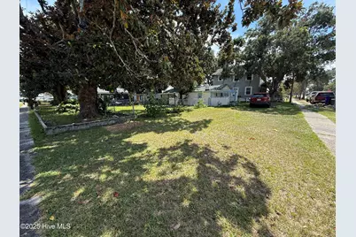 404 N Third Street, Carolina Beach, NC 28428 - Photo 1