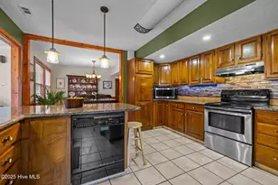 218 Old Ironsides Rd, Newport, NC 28570 - Photo 21