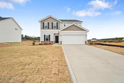 515 Ashley Heights Drive, Aberdeen, NC 28315 - Photo 3