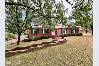 710 Scotland Avenue, Rockingham, NC 28379 - Photo 1