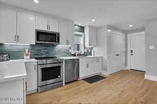 9 W Atlanta St, Wrightsville Beach, NC 28480 - Photo 7