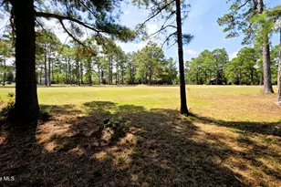 812 Pelican Dr, New Bern, NC 28560 - Photo 17