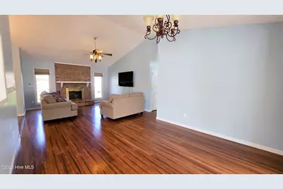 812 Pelican Drive, New Bern, NC 28560 - Photo 5