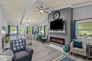 201 Hoop Pole Creek Dr, Atlantic Beach, NC 28512 - Photo 5