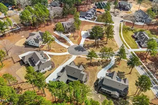 305 Sloan Ln, Pinehurst, NC 28374 - Photo 11