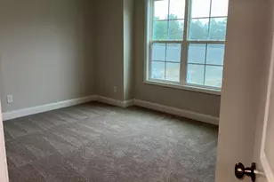 561 Midsummer St, Aberdeen, NC 28315 - Photo 11