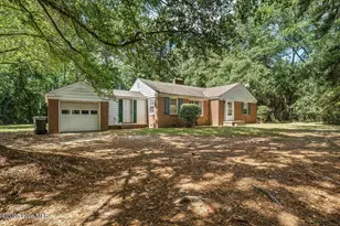 1809 S Slocumb St, Goldsboro, NC 27530 - Photo 1