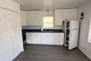 1222 Burgaw Hwy, Jacksonville, NC 28540 - Photo 3