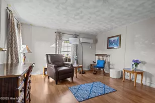 304 N 21st St, Morehead City, NC 28557 - Photo 5