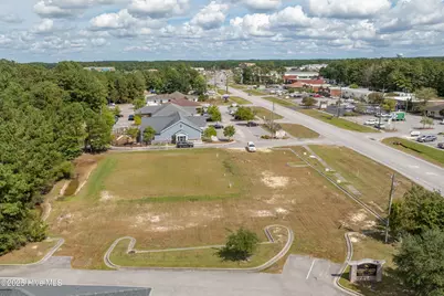 3585 Henderson Drive, Jacksonville, NC 28546 - Photo 17