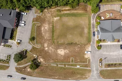 3585 Henderson Drive, Jacksonville, NC 28546 - Photo 7