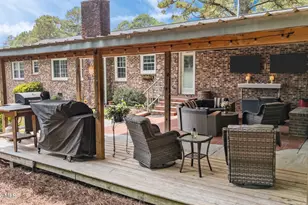 1404 Knollwood Dr NW, Wilson, NC 27896 - Photo 7