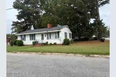 511 E 1st Street, Ahoskie, NC 27910 - Photo 1