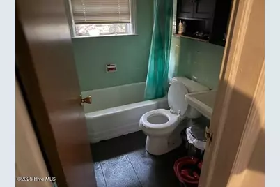 511 E 1st Street, Ahoskie, NC 27910 - Photo 9