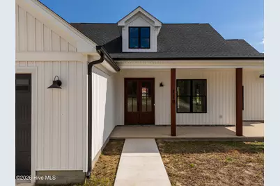 110 Hampton Place, Hertford, NC 27944 - Photo 3