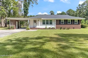 1102 Mary Ln, Whiteville, NC 28472 - Photo 1