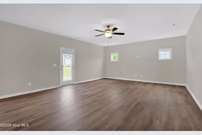 501 Traveller Way, Raeford, NC 28376 - Photo 13
