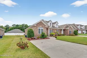 128 Bridgeport Ct, Rocky Mount, NC 27804 - Photo 3