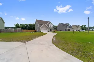 575 Stella Rd, Stella, NC 28582 - Photo 3