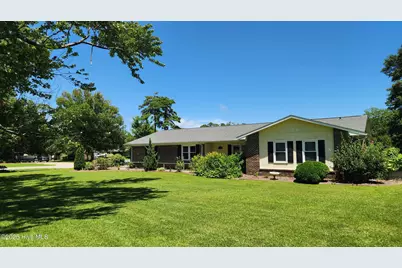 706 Hedrick Boulevard, Morehead City, NC 28557 - Photo 9