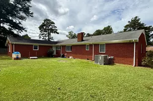 1005 Pinecrest St, Williamston, NC 27892 - Photo 5