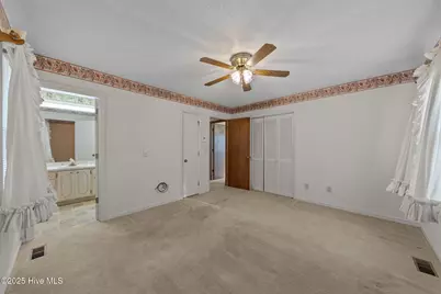 241 Hight Road, Aberdeen, NC 28315 - Photo 19