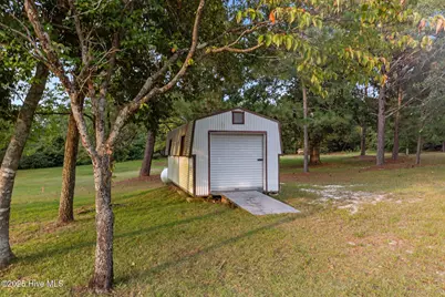 241 Hight Road, Aberdeen, NC 28315 - Photo 37