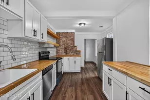 122 E Bayshore Blvd, Jacksonville, NC 28540 - Photo 9
