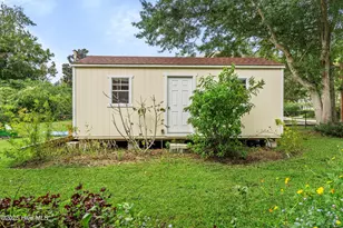 497 Church St, Oriental, NC 28571 - Photo 21