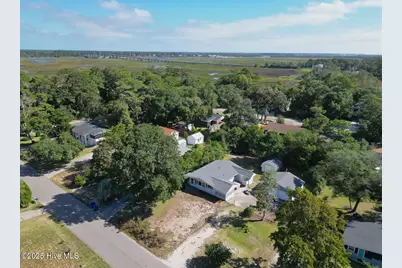 424 Trott Street, Oak Island, NC 28465 - Photo 7