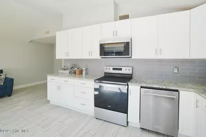 127 NW 10th Street, Oak Island, NC 28465 - Photo 7