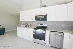 127 NW 10th St, Oak Island, NC 28465 - Photo 7
