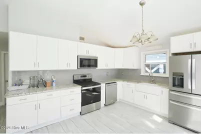 127 NW 10th Street, Oak Island, NC 28465 - Photo 5