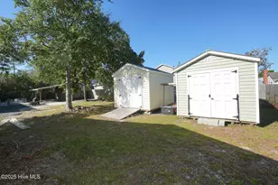 127 NW 10th St, Oak Island, NC 28465 - Photo 17