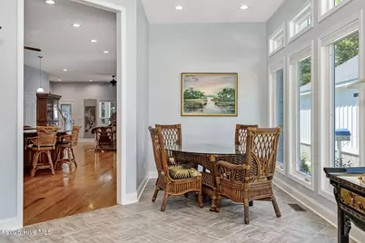 212 Lakeshore Drive, Lake Waccamaw, NC 28450 - Photo 23