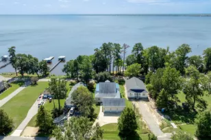 212 Lakeshore Dr, Lake Waccamaw, NC 28450 - Photo 51