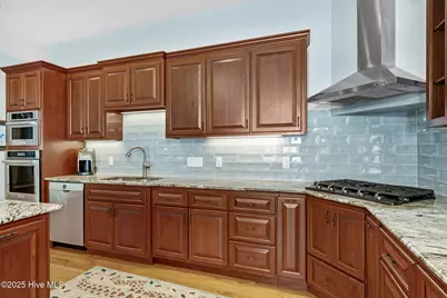 212 Lakeshore Drive, Lake Waccamaw, NC 28450 - Photo 19