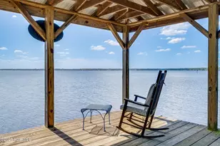 212 Lakeshore Dr, Lake Waccamaw, NC 28450 - Photo 47