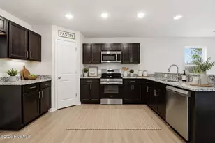 202 Streamlet Dr, Fremont, NC 27830 - Photo 9