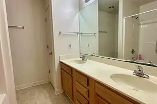 202 Springwood Dr, Jacksonville, NC 28546 - Photo 9