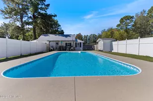 410 Elizabethtown Rd, Bladenboro, NC 28320 - Photo 35